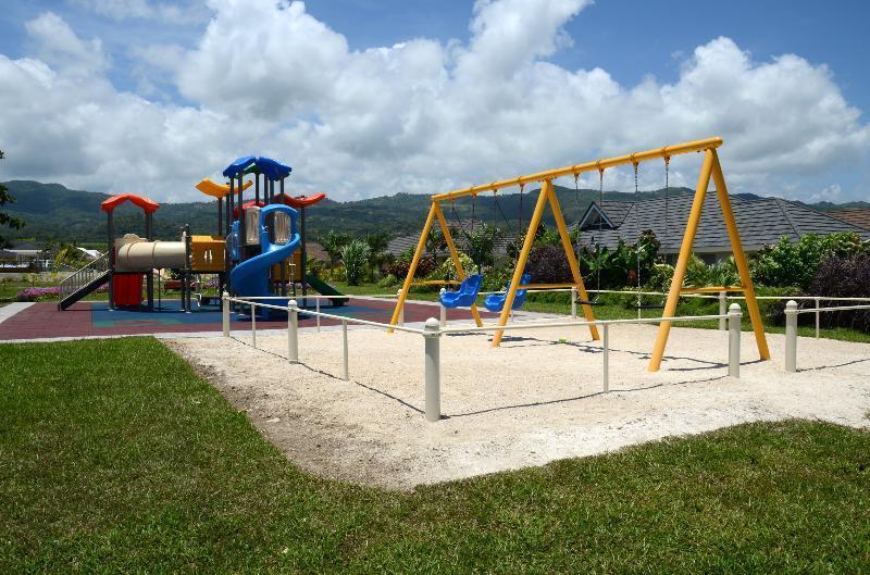 Ocho Rios Under The Palms Villa Exterior photo