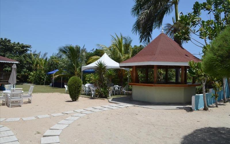 Ocho Rios Under The Palms Villa Exterior photo